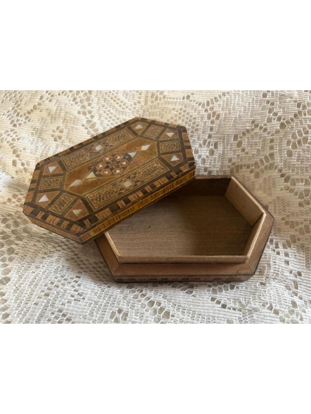 Vintage Wooden Inlaid Jewelry Box Hexagon Shape